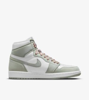 women-s-air-jordan-1-seafoam-release-date (2)