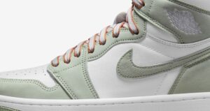 women-s-air-jordan-1-seafoam-release-date (7)